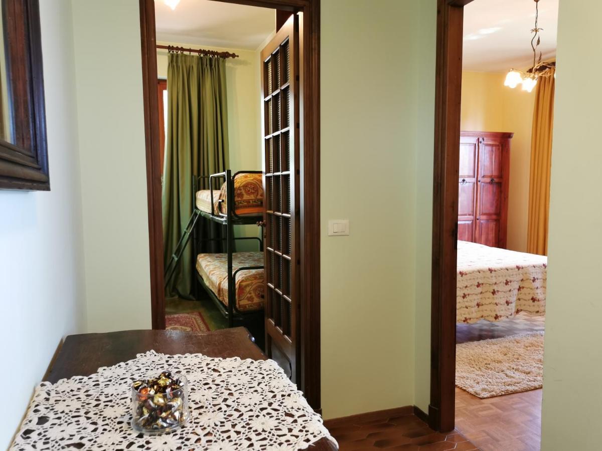 L'Albero Del Cioccolato Bed and Breakfast Pigna Exteriör bild